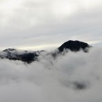 雲海に浮かぶ甲斐駒ヶ岳
