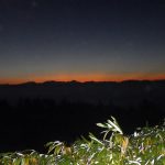 朝日が昇る寸前の南アルプス連峰